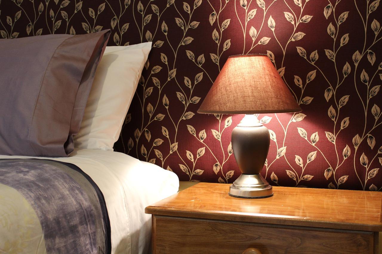 Shamrock Garden B&B Airportクライストチャーチ エクステリア 写真